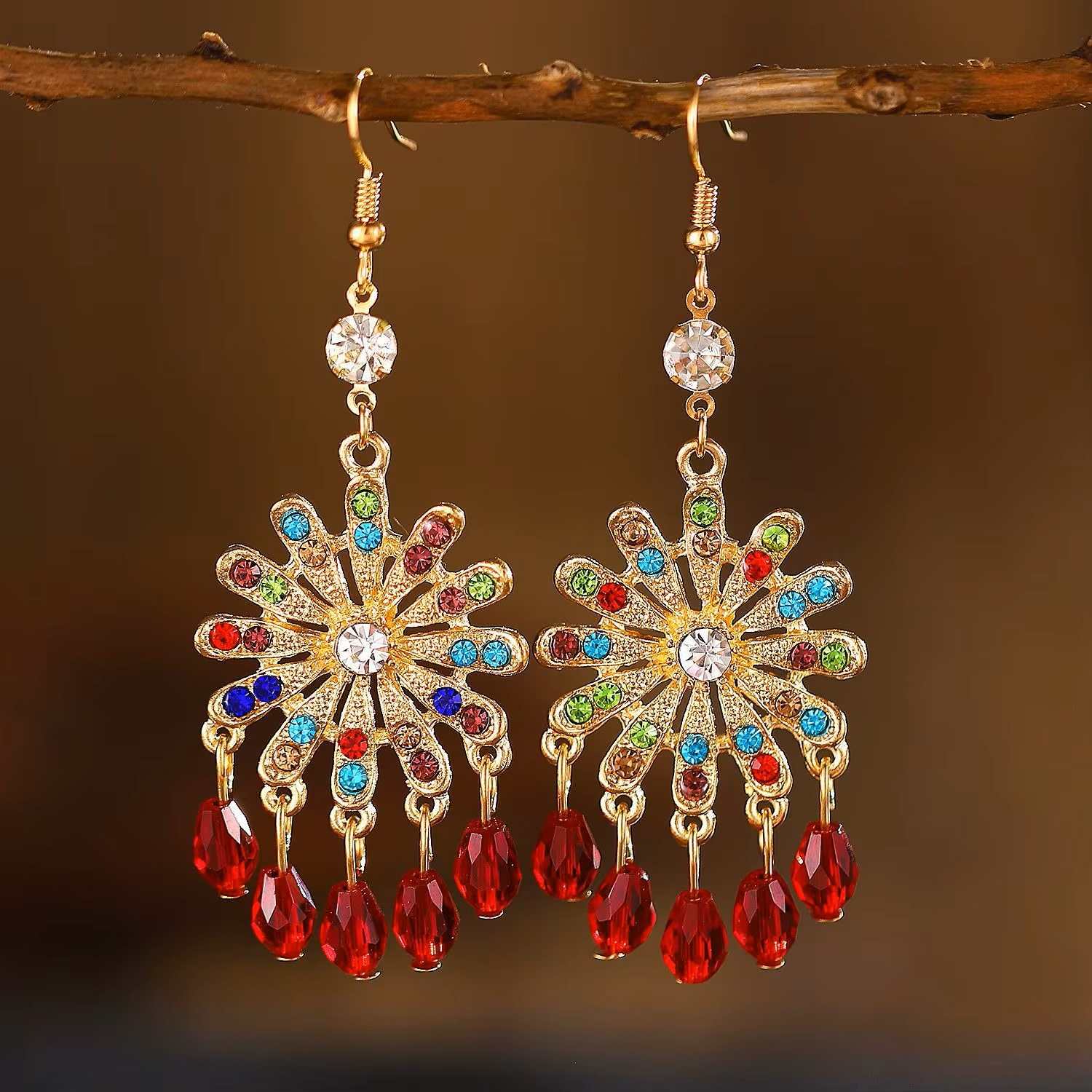 Aros Colgantes Piedras Fantasía Rojo. - Imagen 2