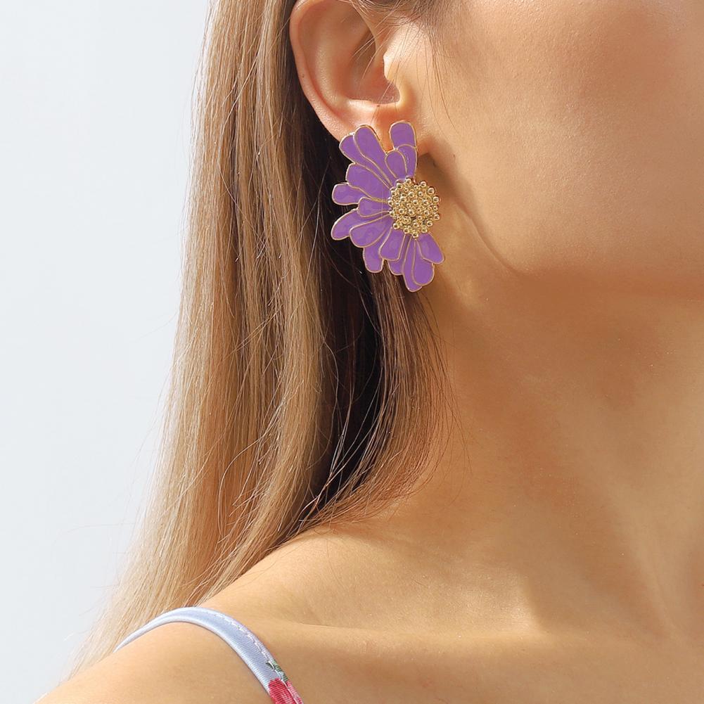 Aros Flor Pétalos Metálicos Morado Lila. - Imagen 4